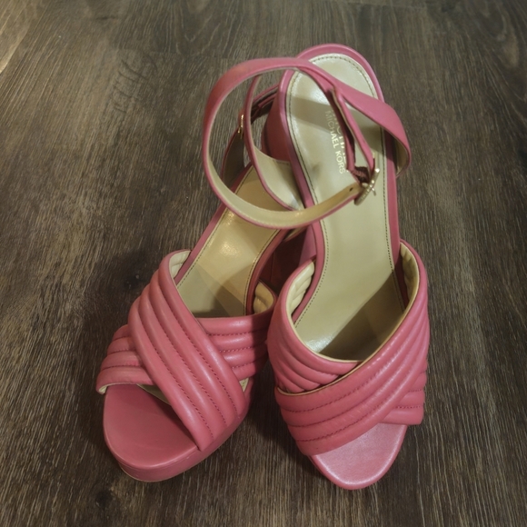 MICHAEL Michael Kors Royce Quilted Leather Platform Sandal - Picture 9 of 14